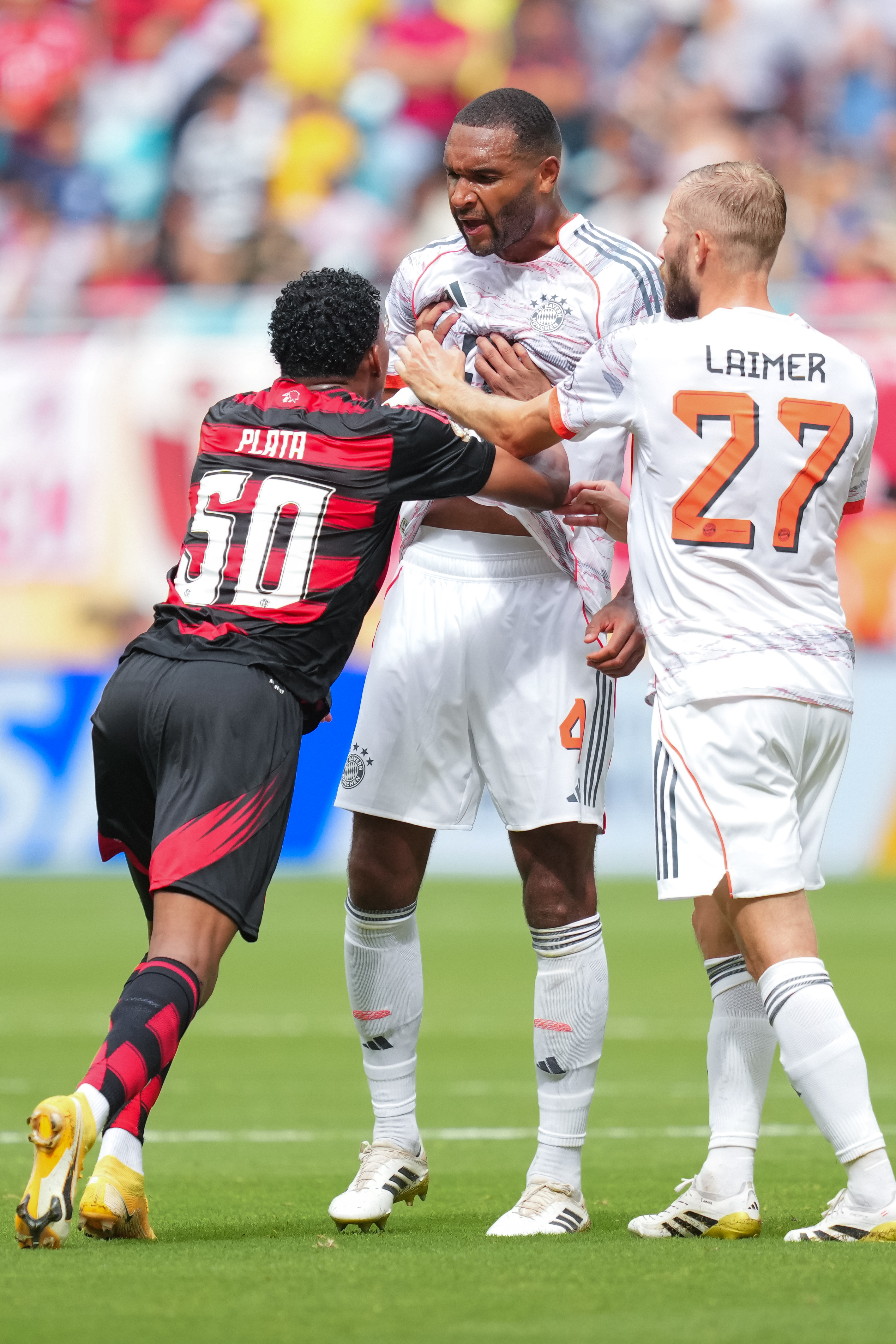 爱游戏下载-拜仁慕尼黑击败对手，晋级下一轮的简单介绍