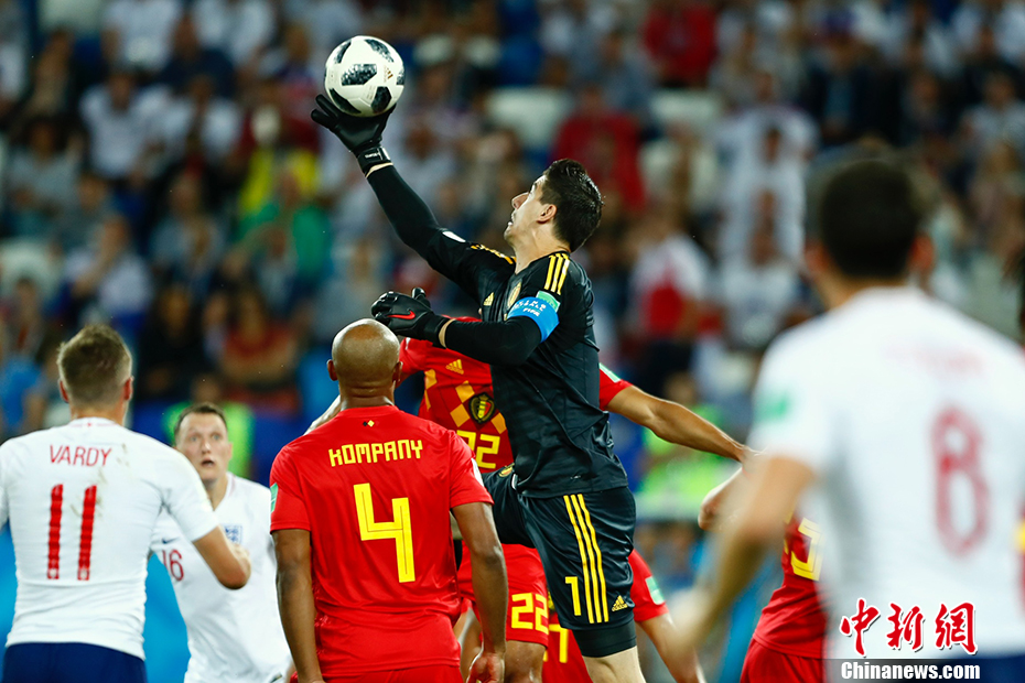 爱游戏入口-曼城轻松晋级，蓝月亮携手晋级欧国联八强的简单介绍